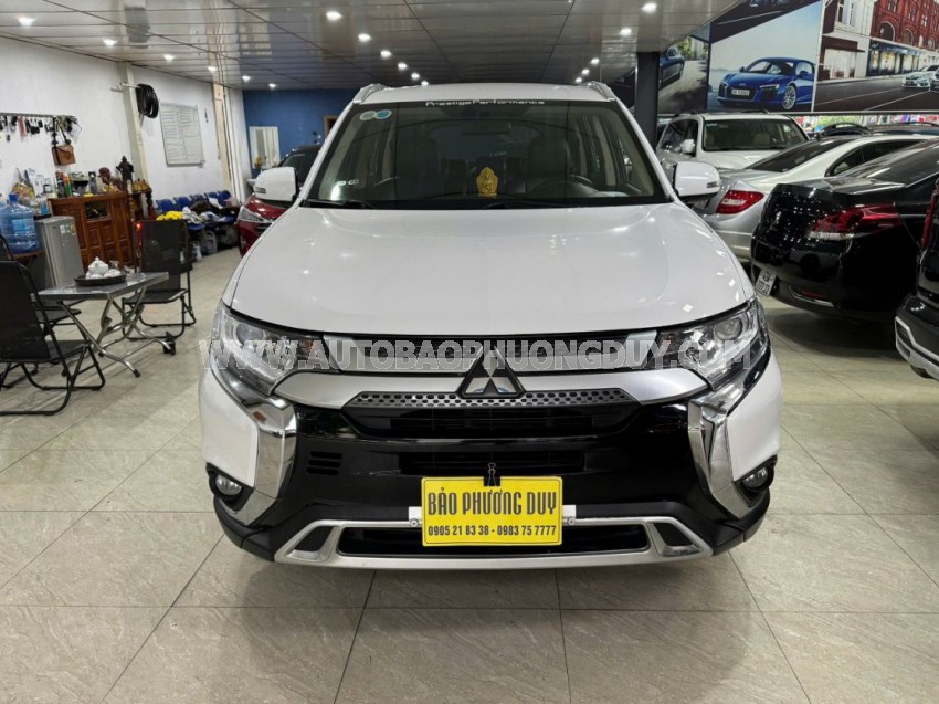 Mitsubishi Outlander 2.0 CVT 2021