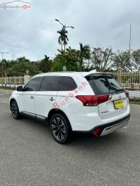Xe Mitsubishi Outlander 2.0 CVT 2021