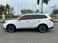 Xe Mitsubishi Outlander 2.0 CVT 2021