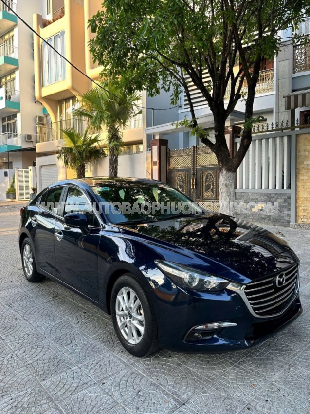 Mazda 3 1.5 AT 2018