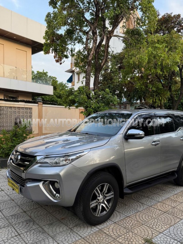 Toyota Fortuner 2.4G 4x2 MT 2017