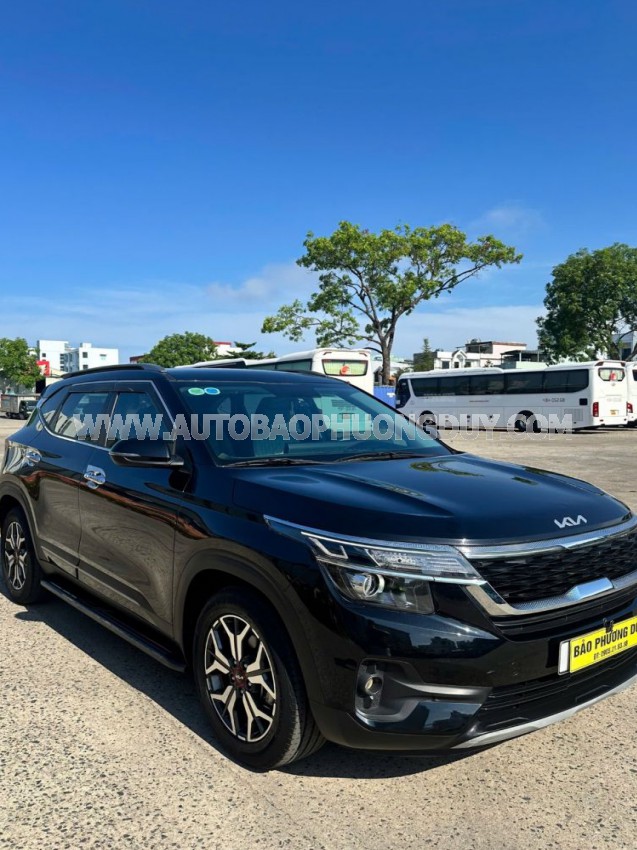 Kia Seltos Luxury 1.4 AT 2021