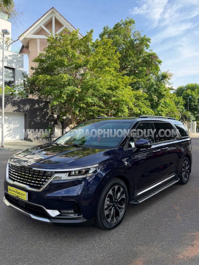 Kia Carnival Signature 2.2D 2024