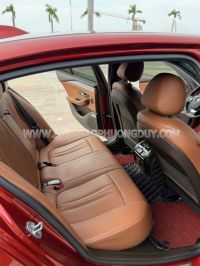 Xe VinFast Lux A 2.0 Premium 2.0 AT 2020