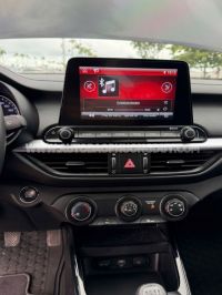 Xe Kia K3 Deluxe 1.6 MT 2022
